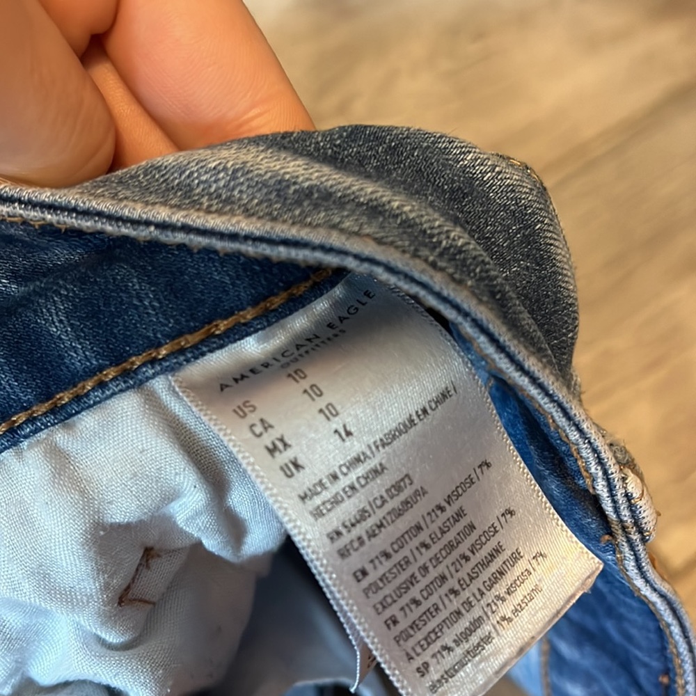 Blue Jean shorts - Picture 3 of 3